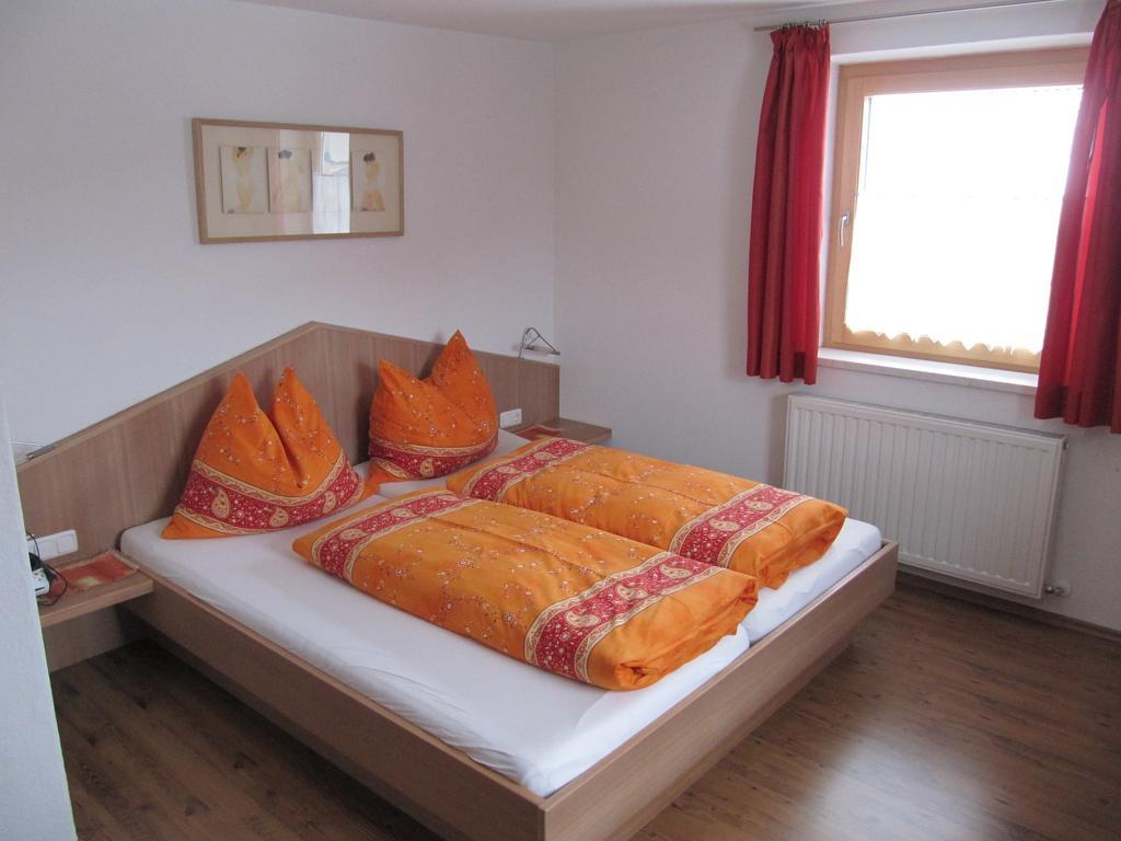 Haus Elise Apartment Zell am See Room photo